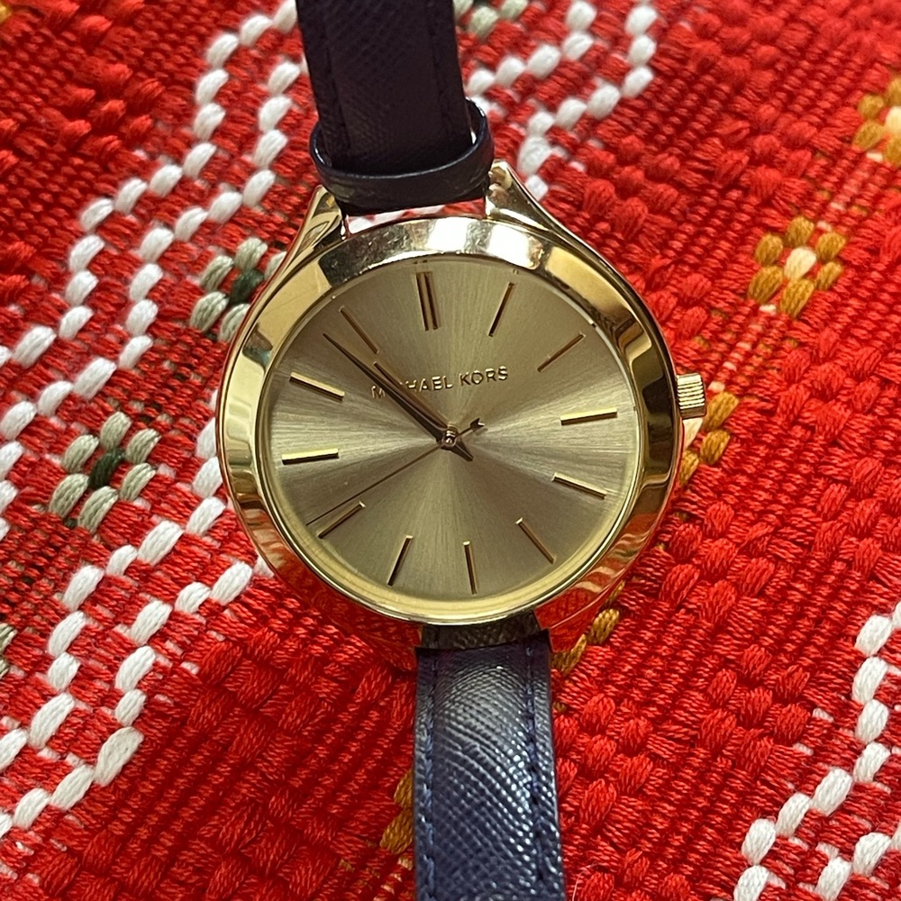 Michael Kors Mid-Size Runway Gold-Tone Dial Blue Leather Ladies Watch MK2285